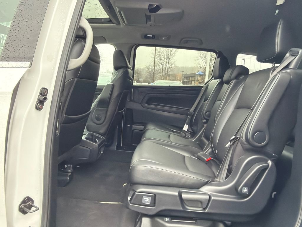 Used 2024 Honda Odyssey Touring image 18
