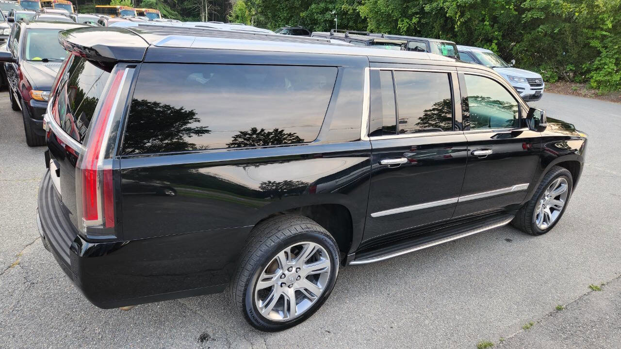 Used 2015 Cadillac Escalade ESV Luxury image 14