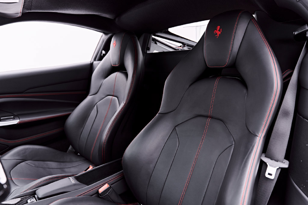 Used 2020 Ferrari F8 Tributo RWD image 65