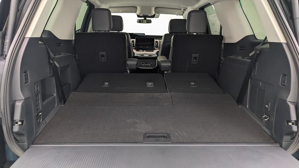 New 2027 Ford Expedition Active AWD/4WD image 8