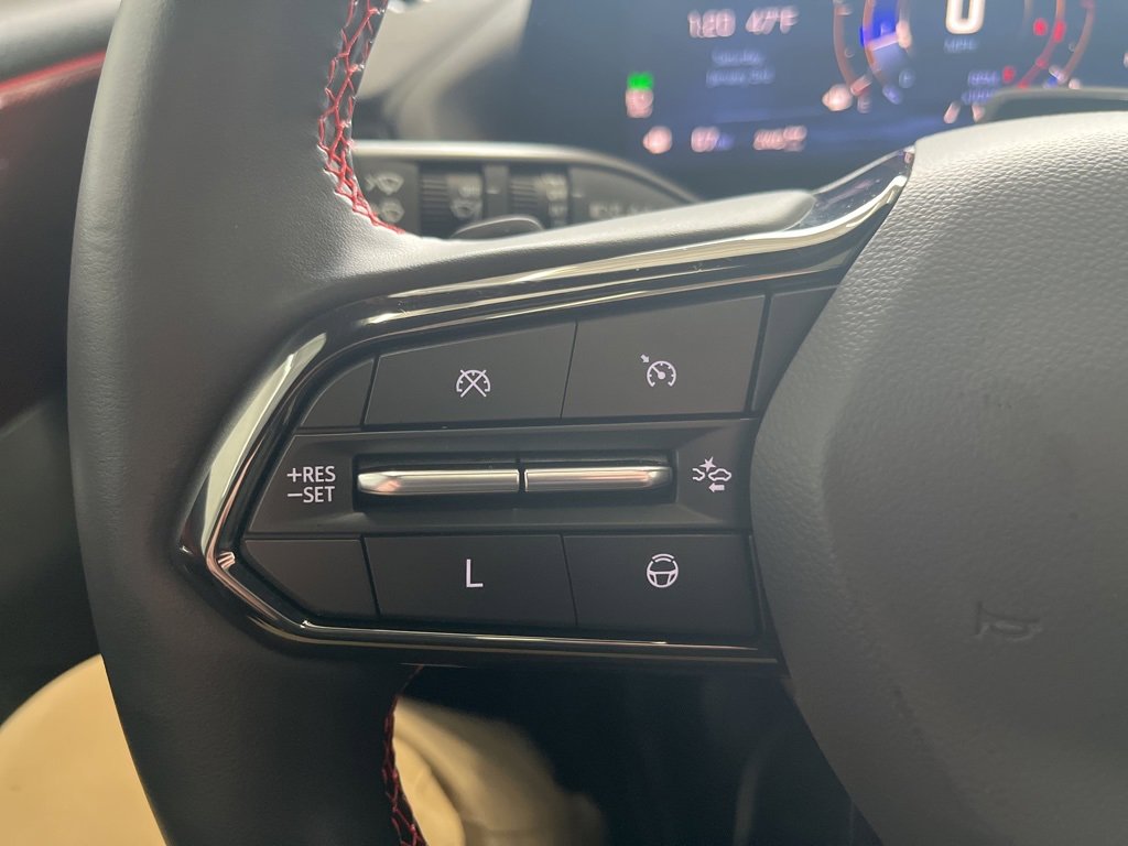 Used 2024 Chevrolet Traverse RS w/ LPO, Floor Liner Package image 18