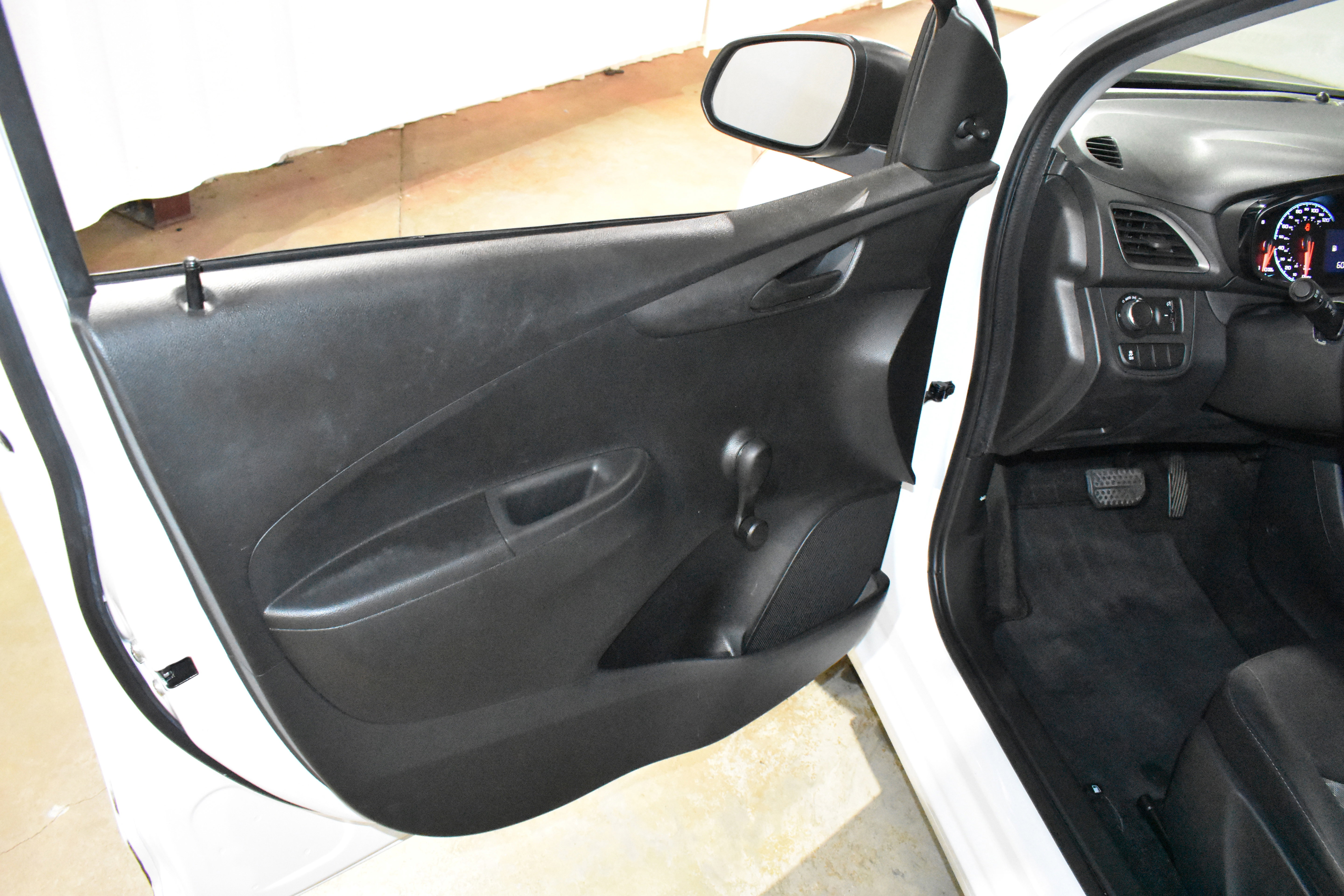 Used 2022 Chevrolet Spark LS image 21