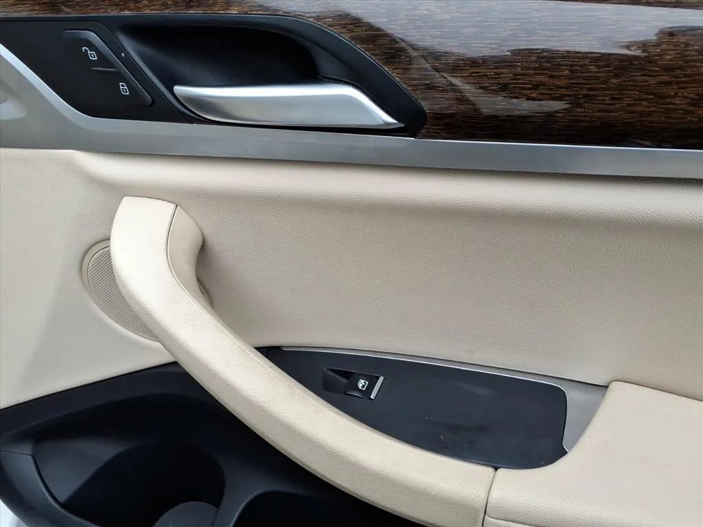 Used 2019 BMW X3 xDrive30i w/ Convenience Package image 12