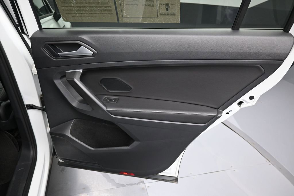 Used 2024 Volkswagen Tiguan S FWD image 31