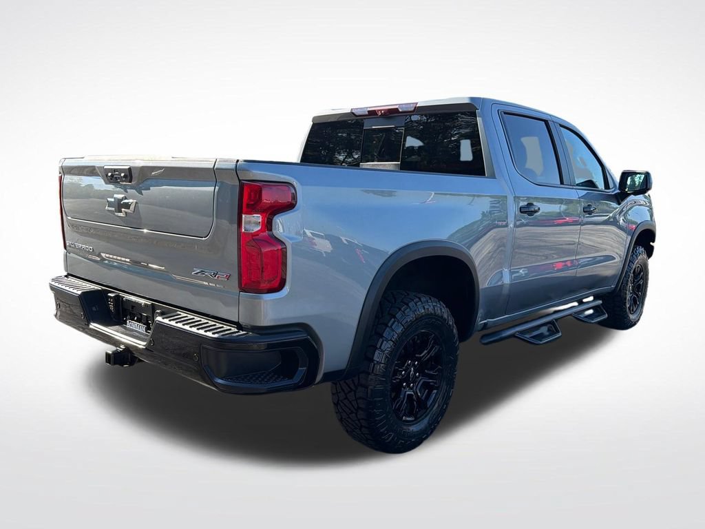 Used 2024 Chevrolet Silverado 1500 ZR2 w/ Technology Package AWD/4WD image 6