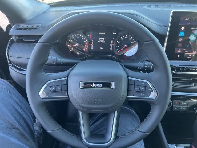 New 2026 Jeep Compass Latitude AWD/4WD image 20