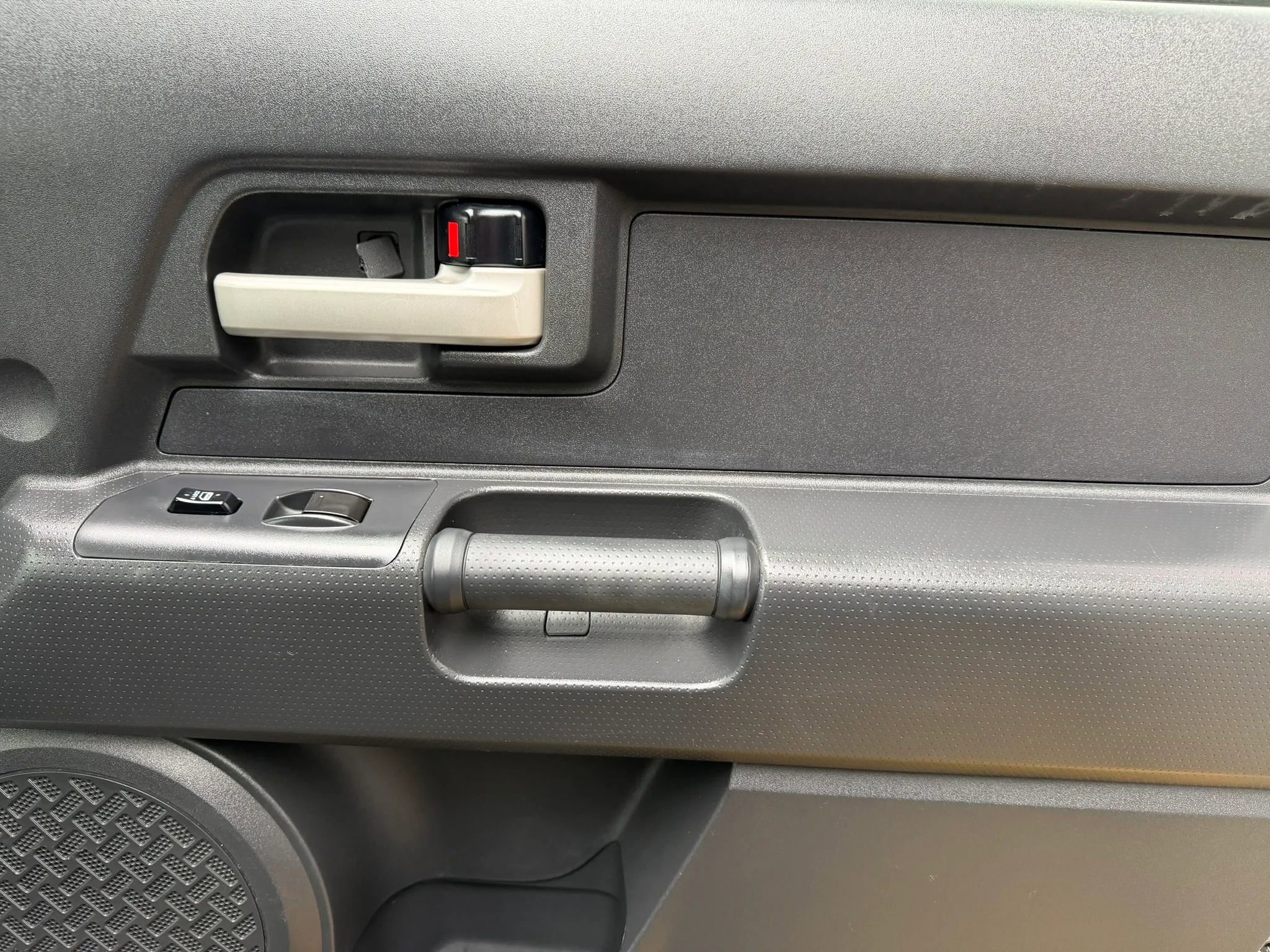 Used 2007 Toyota FJ Cruiser 4WD image 13