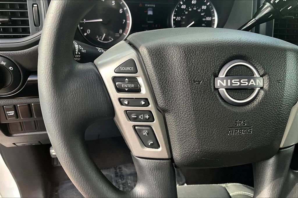 Used 2023 Nissan Titan SV image 23