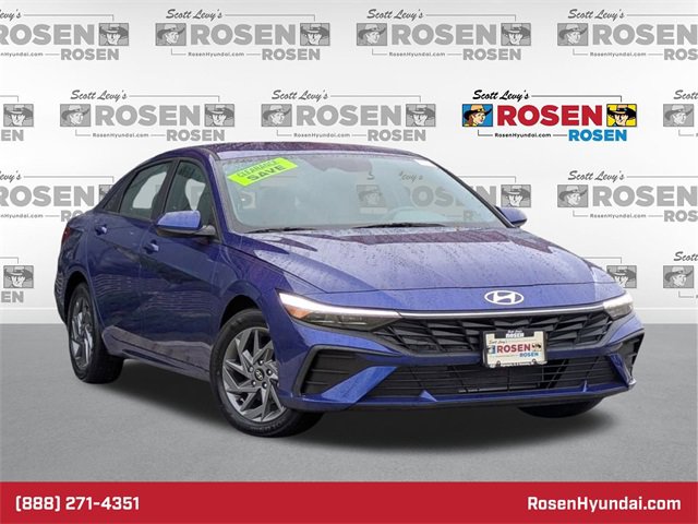 Certified 2024 Hyundai Elantra SEL image 1