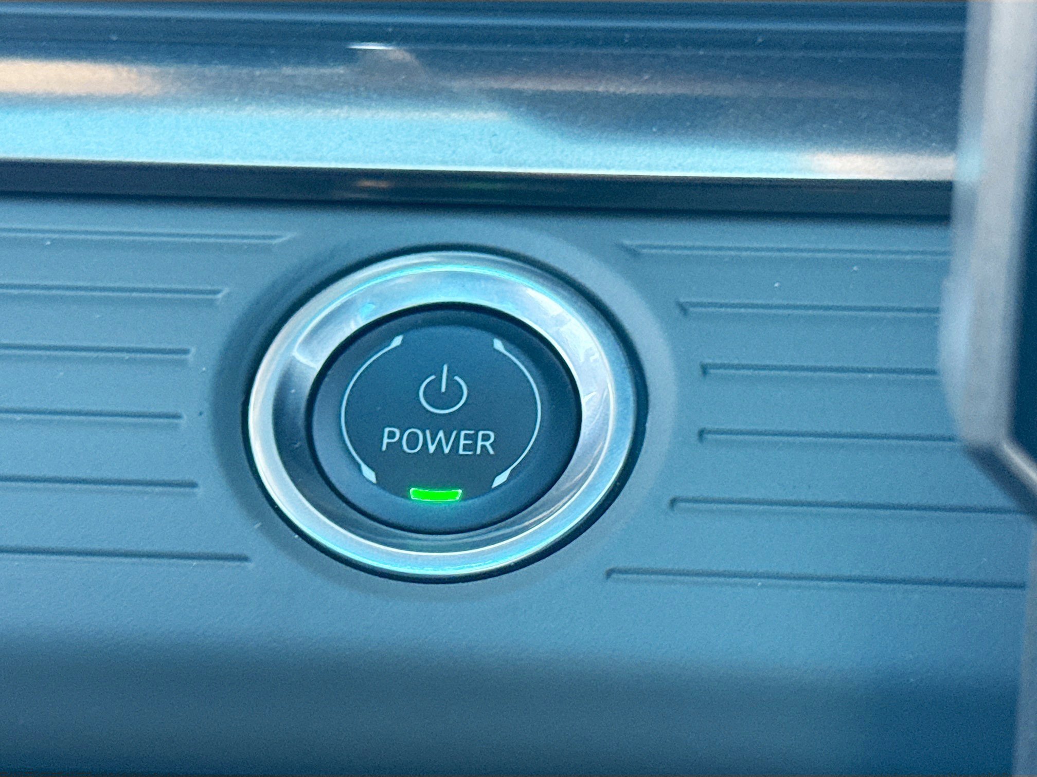 Used 2025 GMC Hummer EV 2X w/ LPO, Dark Essentials Package image 38