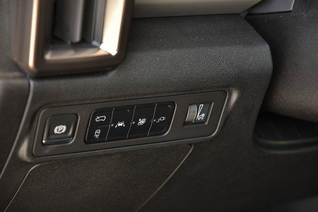 New 2025 GMC Hummer EV 2X w/ Extreme Off-Road Package image 18