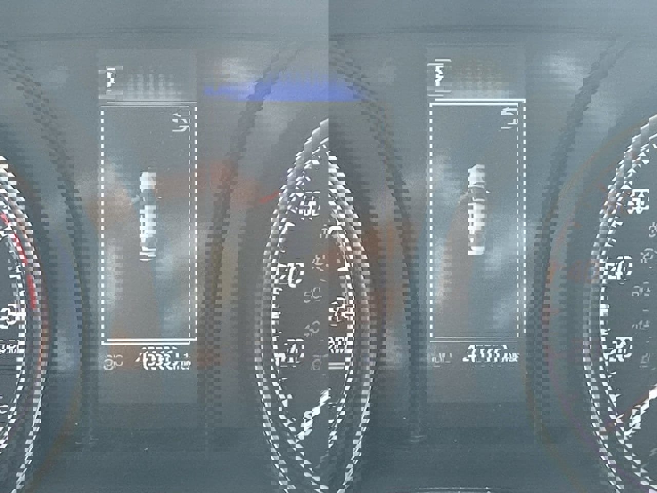 Used 2024 Toyota Camry SE image 9