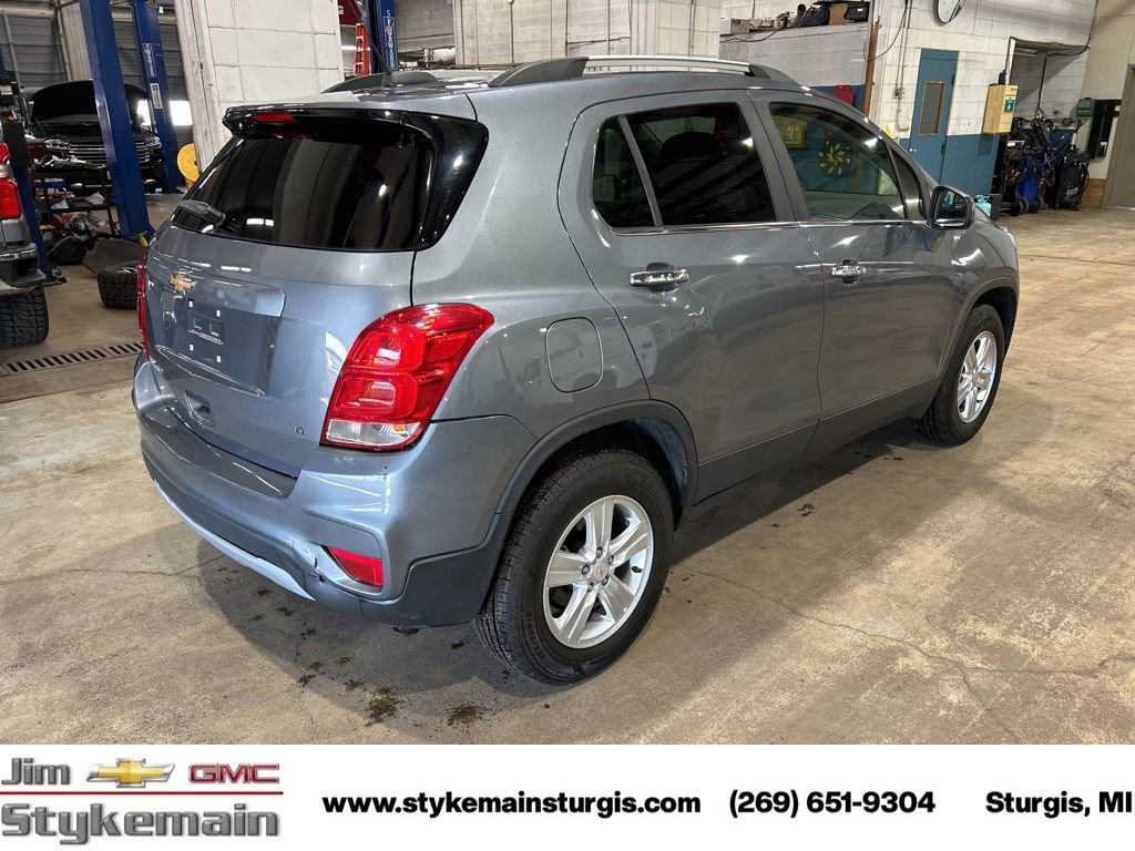 Used 2019 Chevrolet Trax LT w/ LT Convenience Package image 8