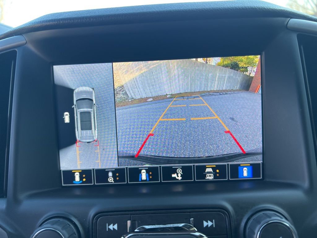 Used 2022 GMC Terrain AT4 w/ Infotainment Package II image 25