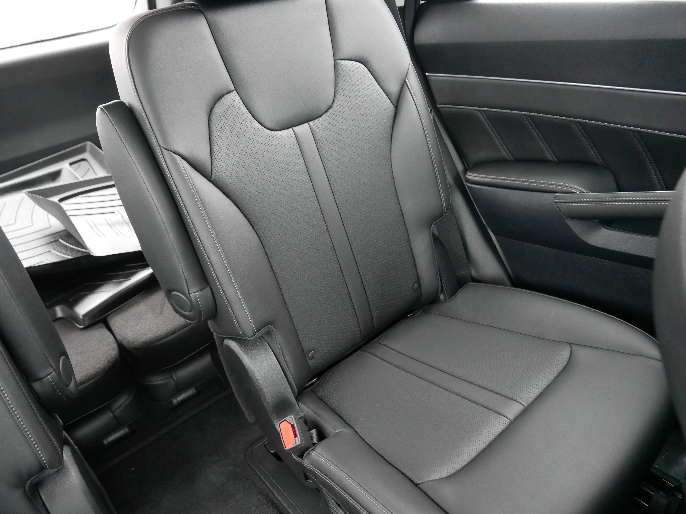 Certified 2023 Kia Sorento SX image 14