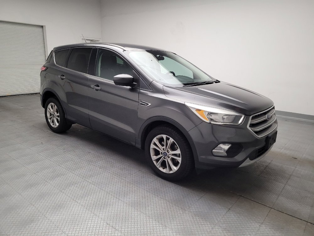Used 2017 Ford Escape SE FWD image 11