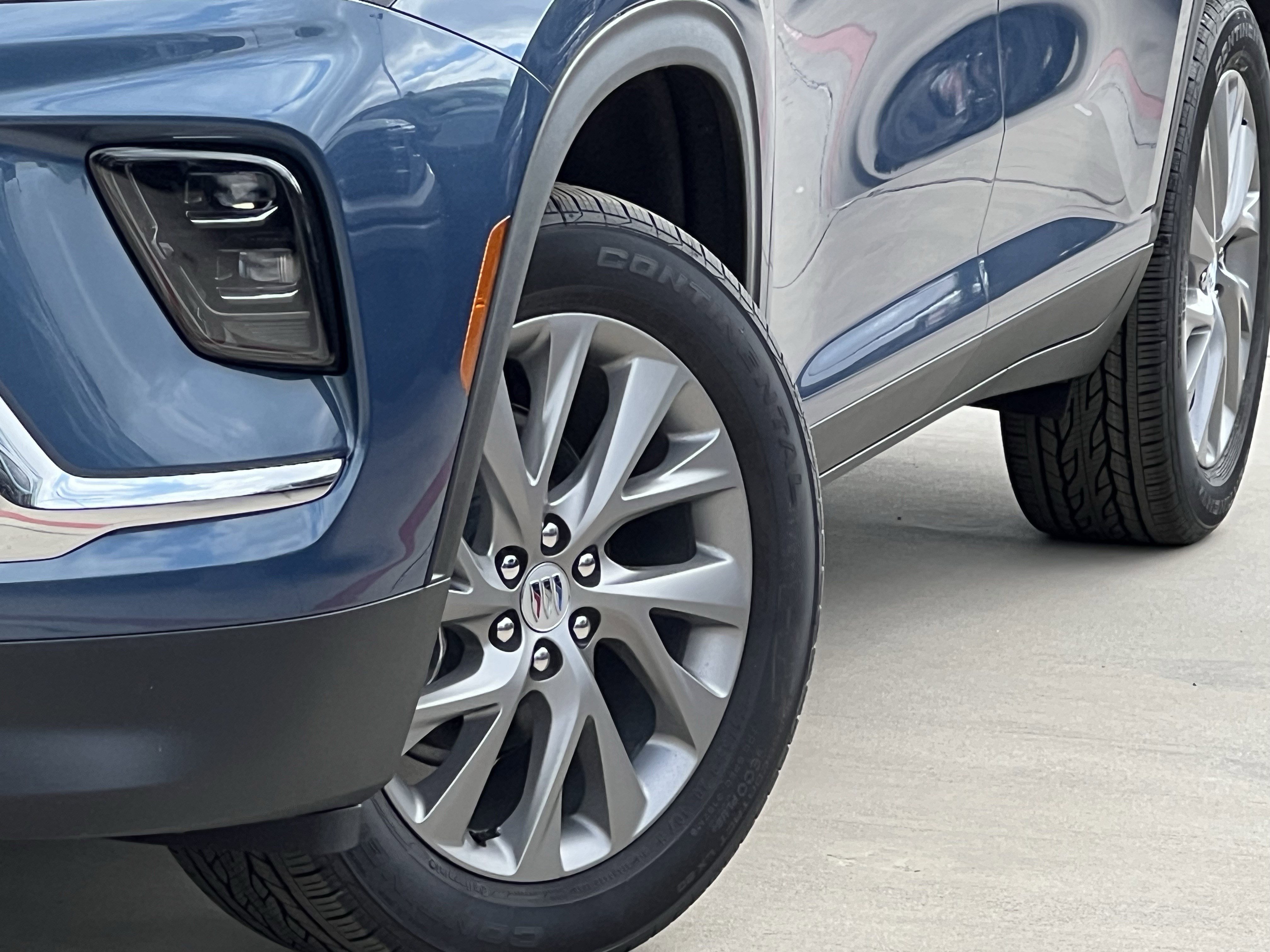 New 2026 Buick Enclave Preferred w/ Power Package image 8