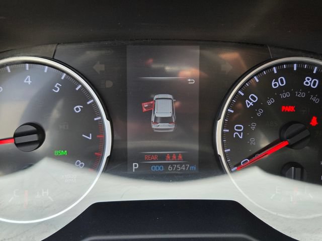 Used 2021 Toyota RAV4 XLE AWD/4WD image 18