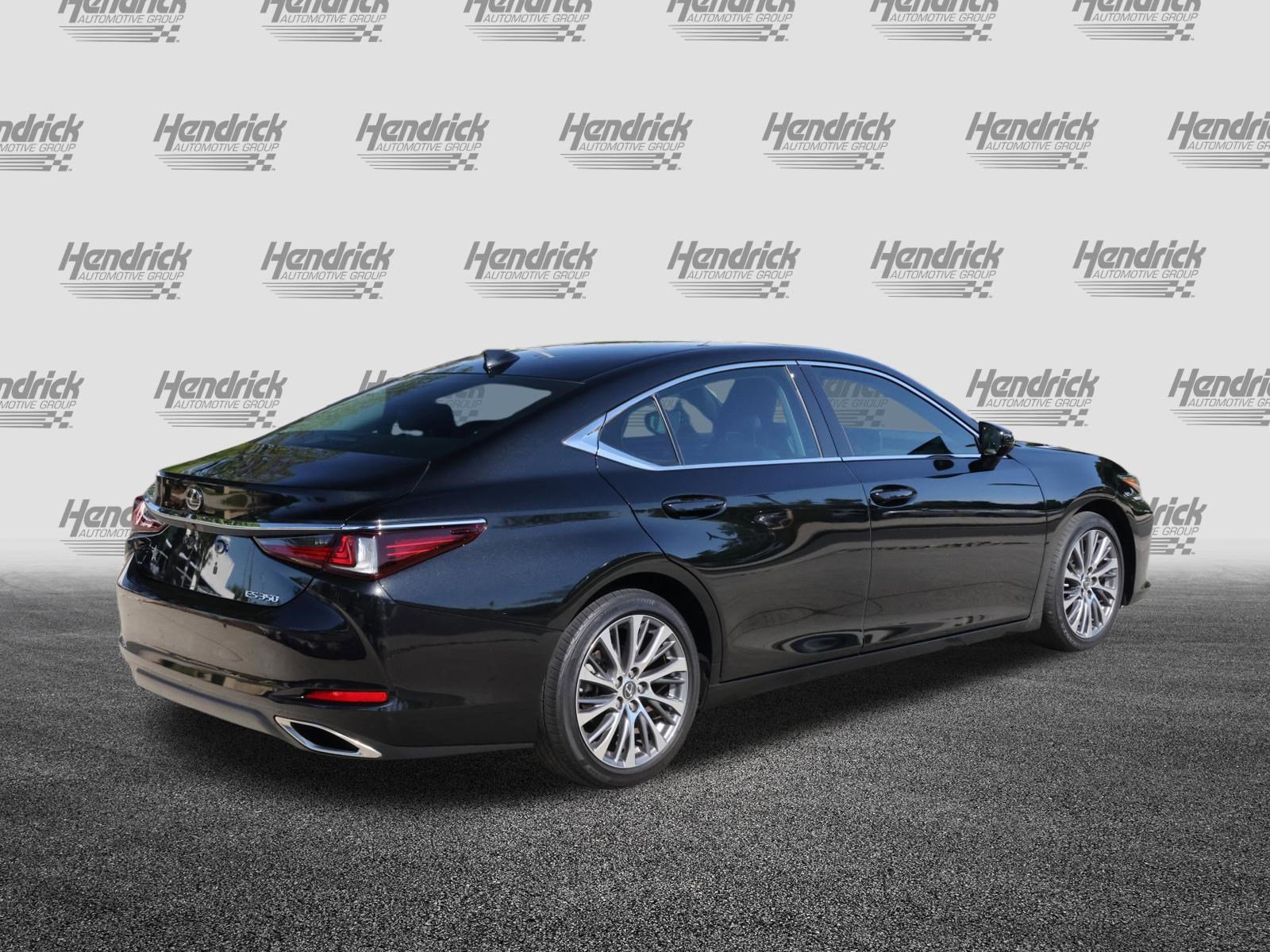 Used 2019 Lexus ES 350 Luxury w/ Premium Package image 9