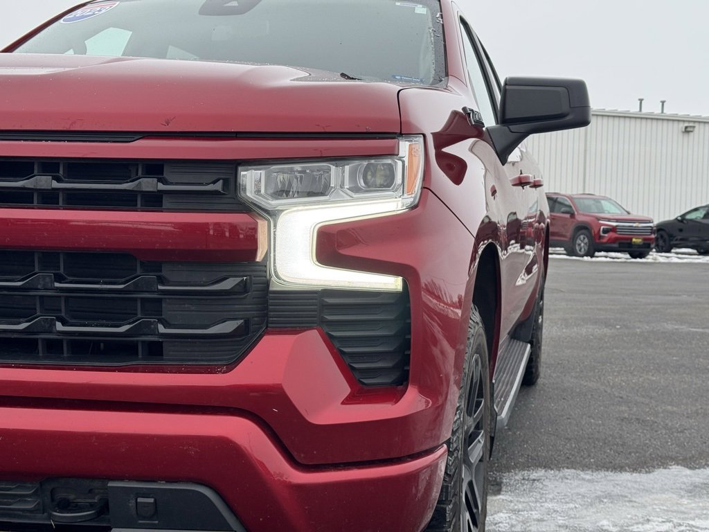 Used 2023 Chevrolet Silverado 1500 RST w/ Z71 Off-Road Package image 5