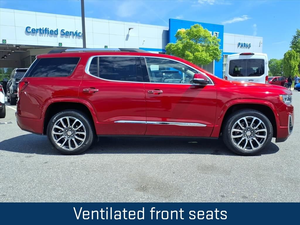 Certified 2022 GMC Acadia Denali w/ Denali Ultimate Package AWD/4WD image 35