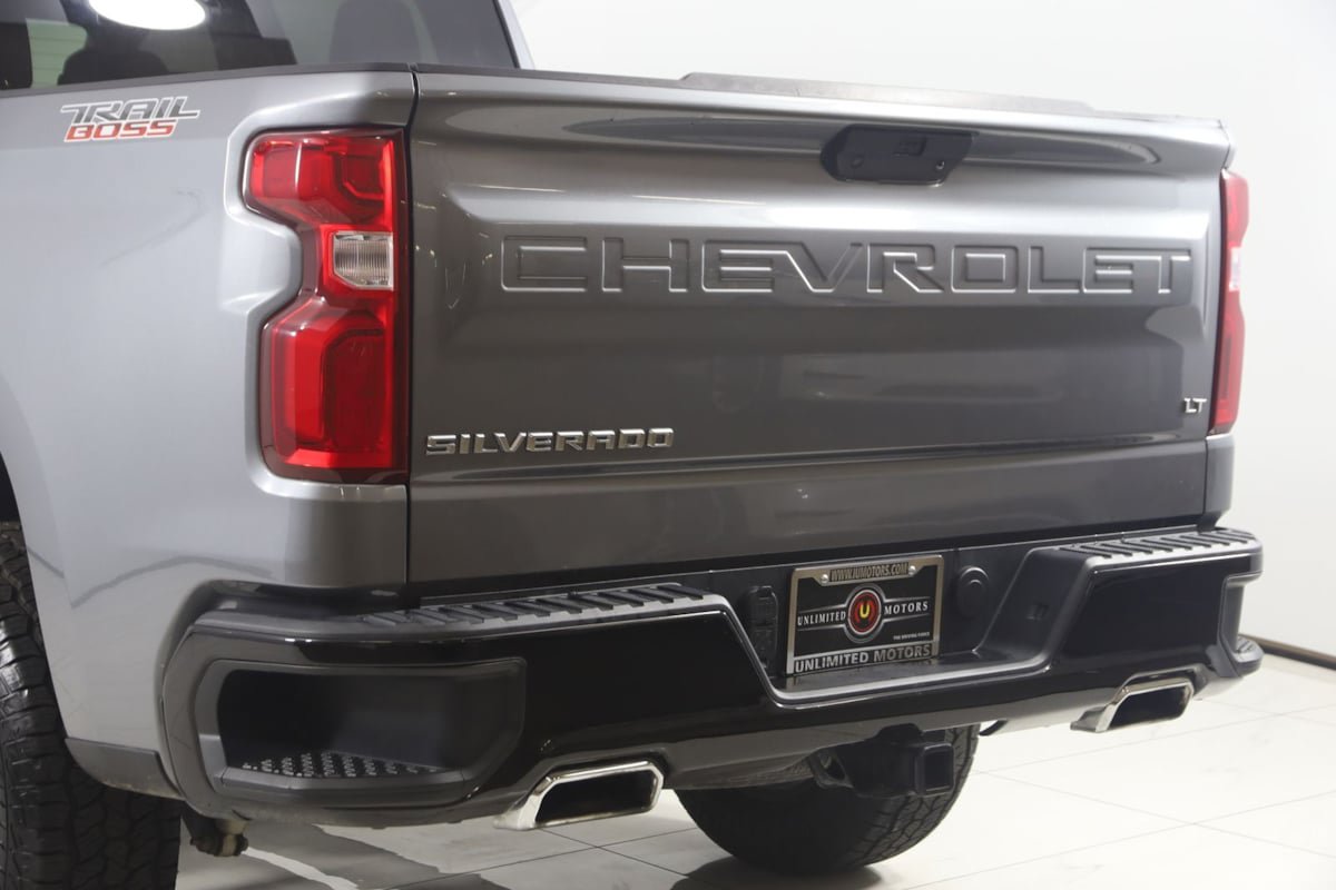 Used 2021 Chevrolet Silverado 1500 LT Trail Boss AWD/4WD image 21