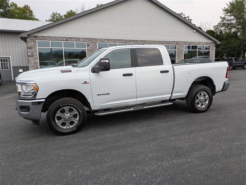 Used 2024 RAM 2500 Big Horn image 3