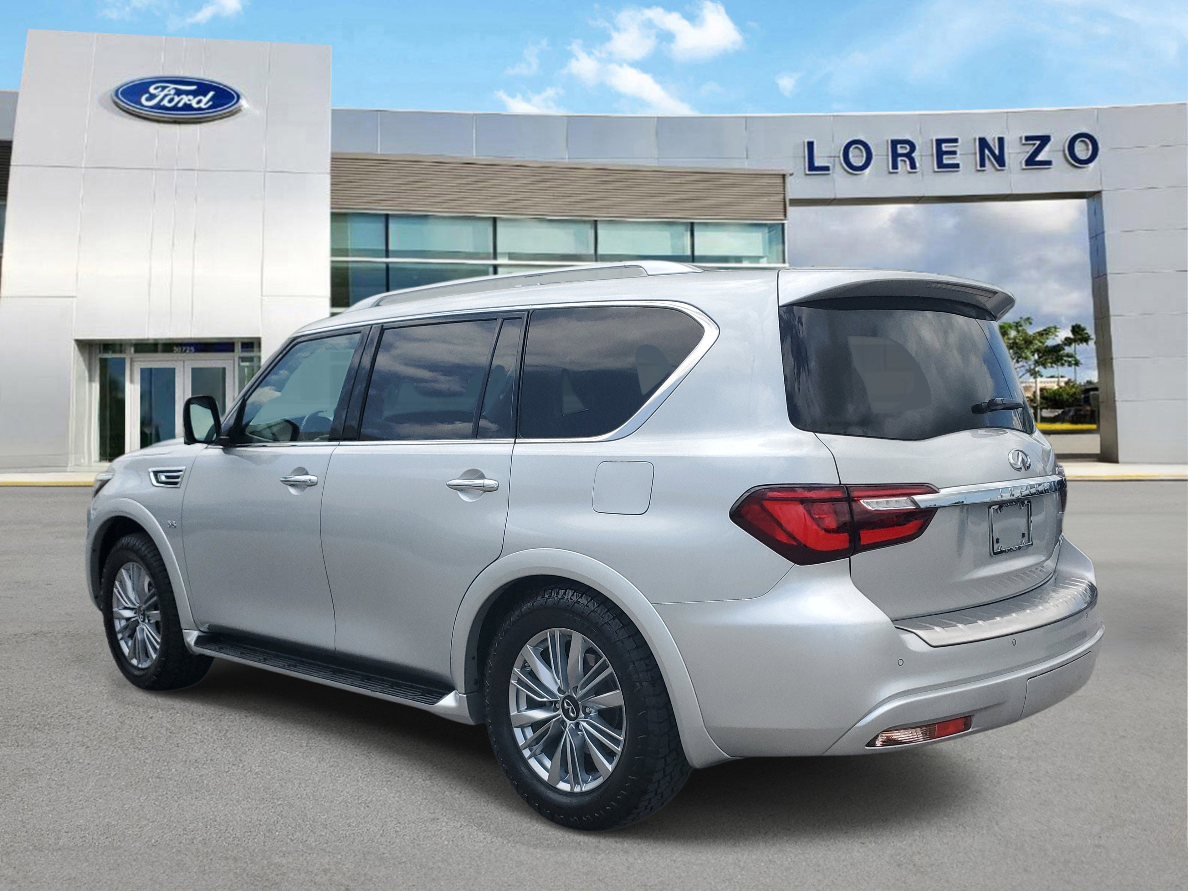 Used 2019 INFINITI QX80 Luxe w/ Cargo Package RWD image 7
