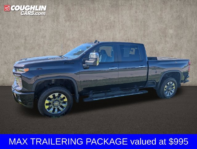 Used 2024 Chevrolet Silverado 2500 Custom w/ Custom Value Package AWD/4WD image 5