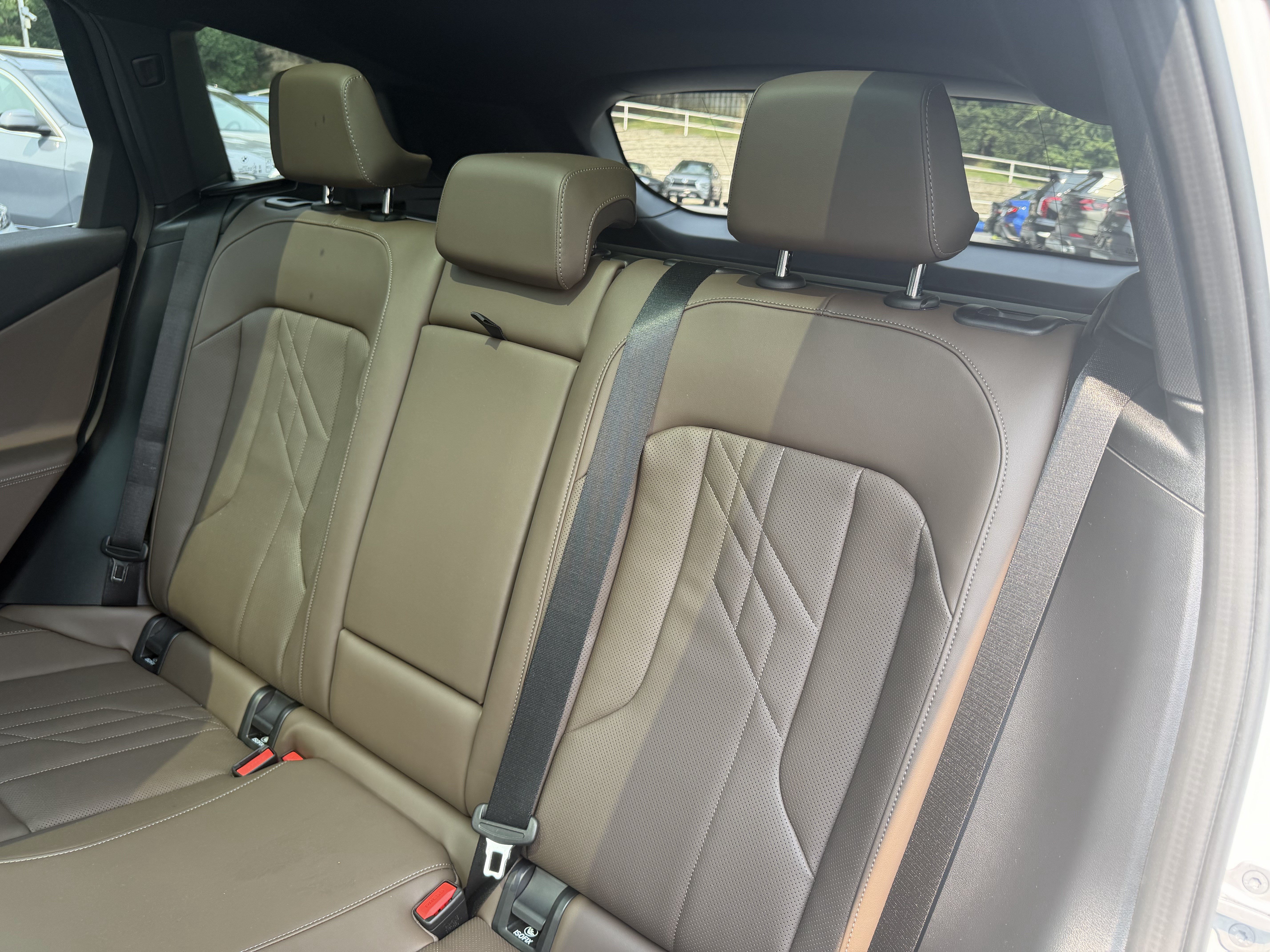 Certified 2025 BMW X3 xDrive30i w/ Premium Package AWD/4WD image 16