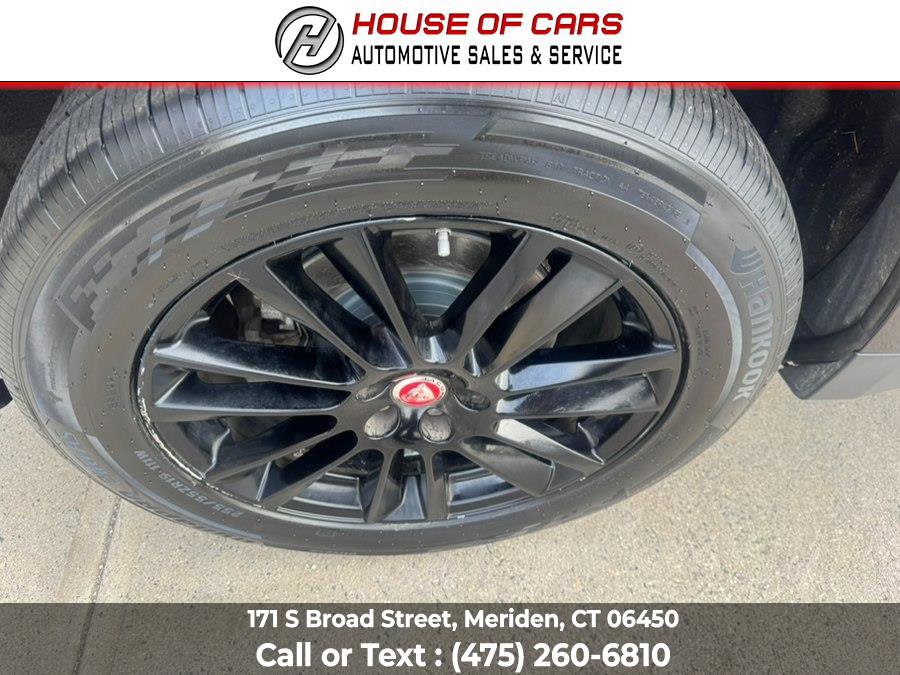 Used 2017 Jaguar F-PACE Prestige image 19