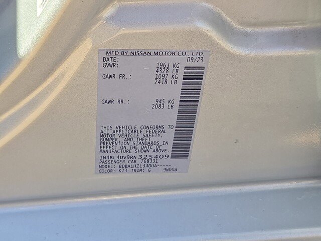 Used 2024 Nissan Altima 2.5 SV image 31