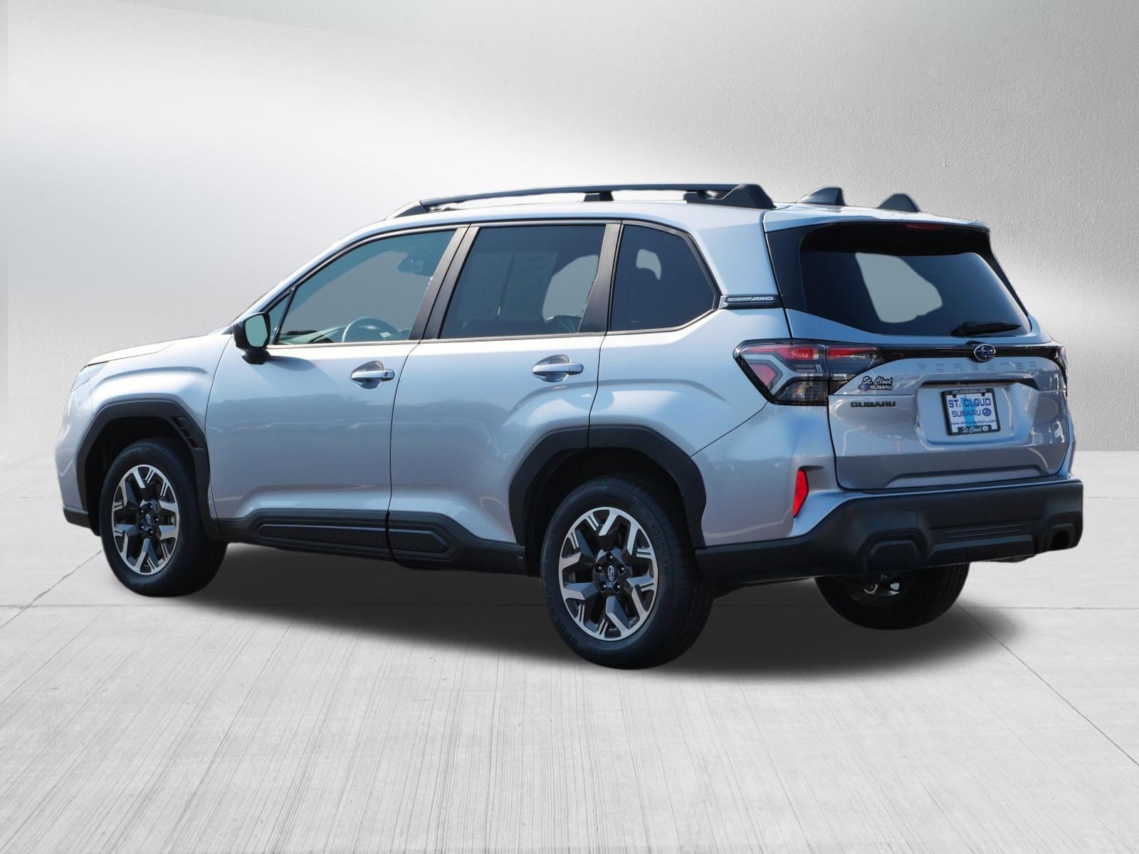 Used 2026 Subaru Forester Premium AWD/4WD image 5