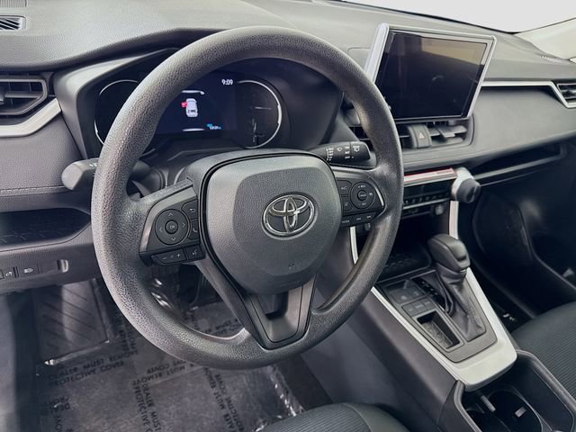 Certified 2025 Toyota RAV4 LE image 9