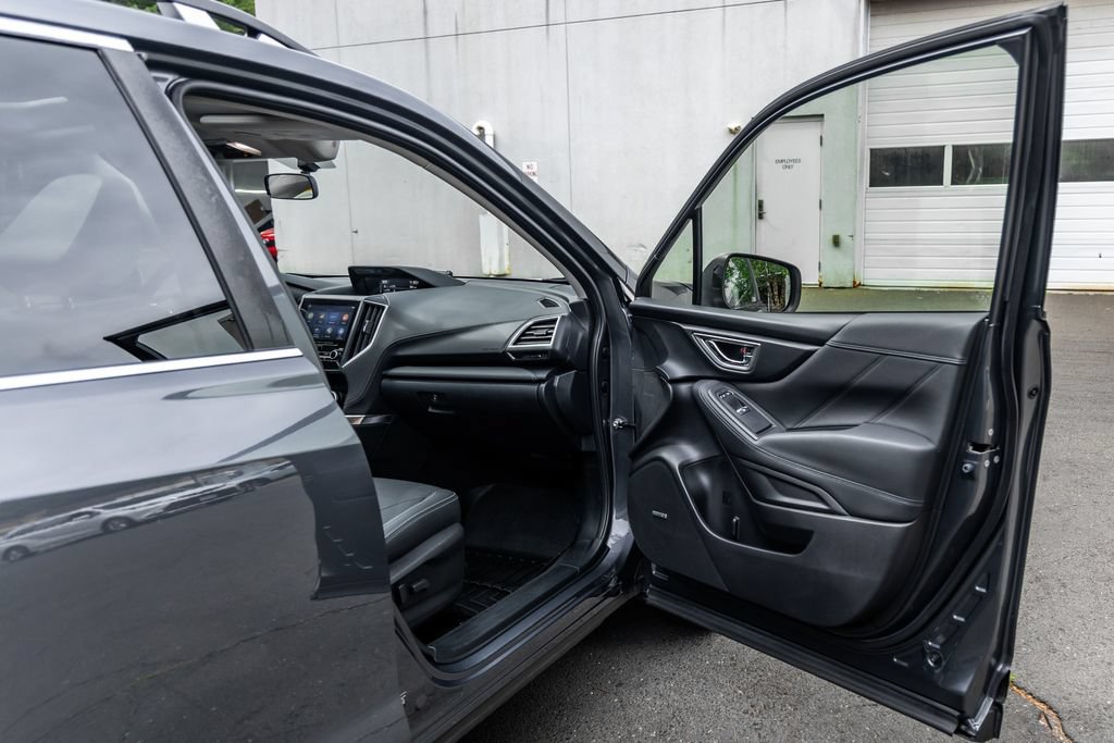 Used 2020 Subaru Forester Touring AWD/4WD image 16