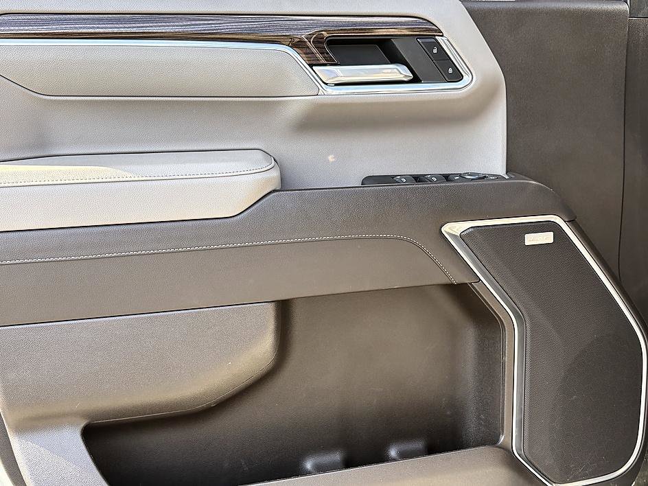 Used 2023 Chevrolet Silverado 1500 RST image 15