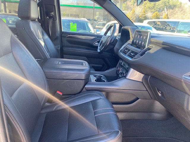 Used 2021 Chevrolet Tahoe RST w/ Luxury Package image 12