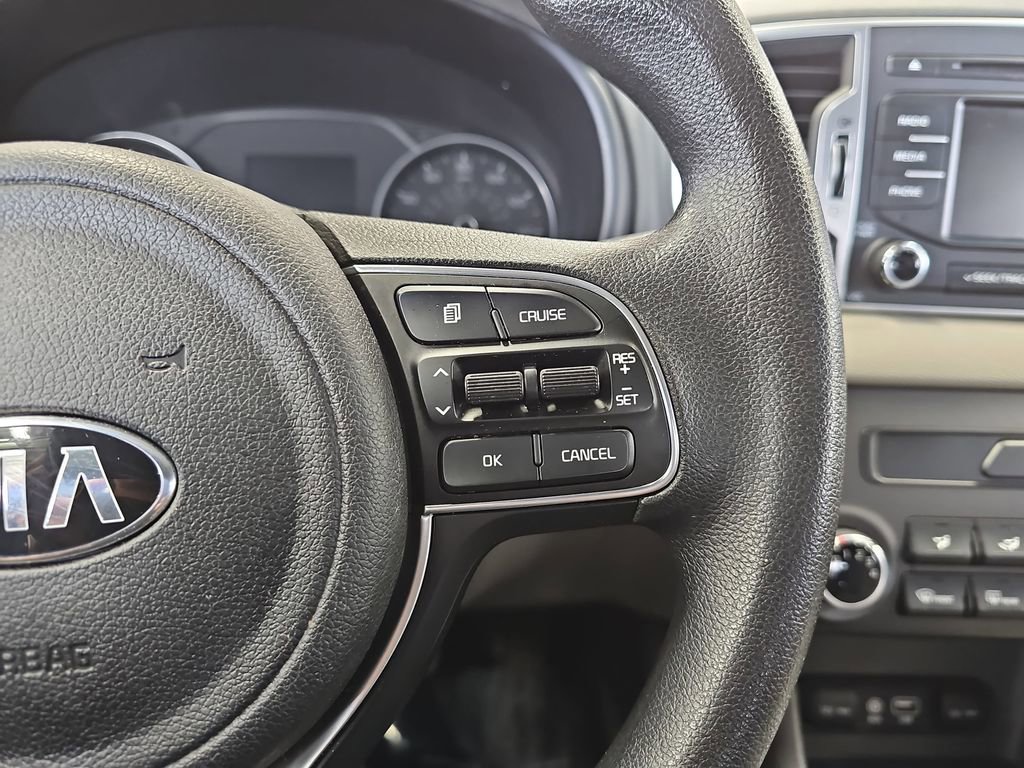 Used 2018 Kia Sportage LX AWD/4WD image 17