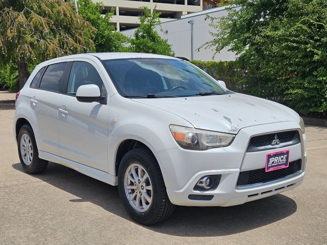 Used 2011 Mitsubishi Outlander Sport ES FWD image 3