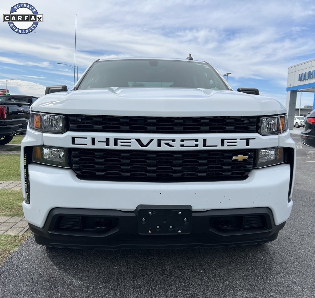 Used 2020 Chevrolet Silverado 1500 Custom w/ Custom Value Package image 3