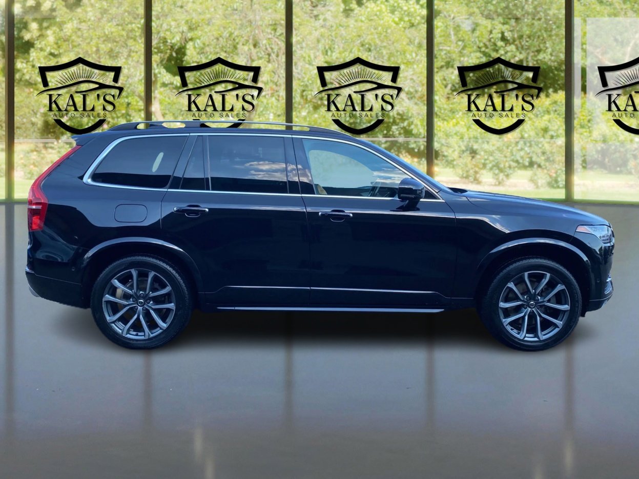 Used 2018 Volvo XC90 T6 Momentum w/ Convenience Package image 4