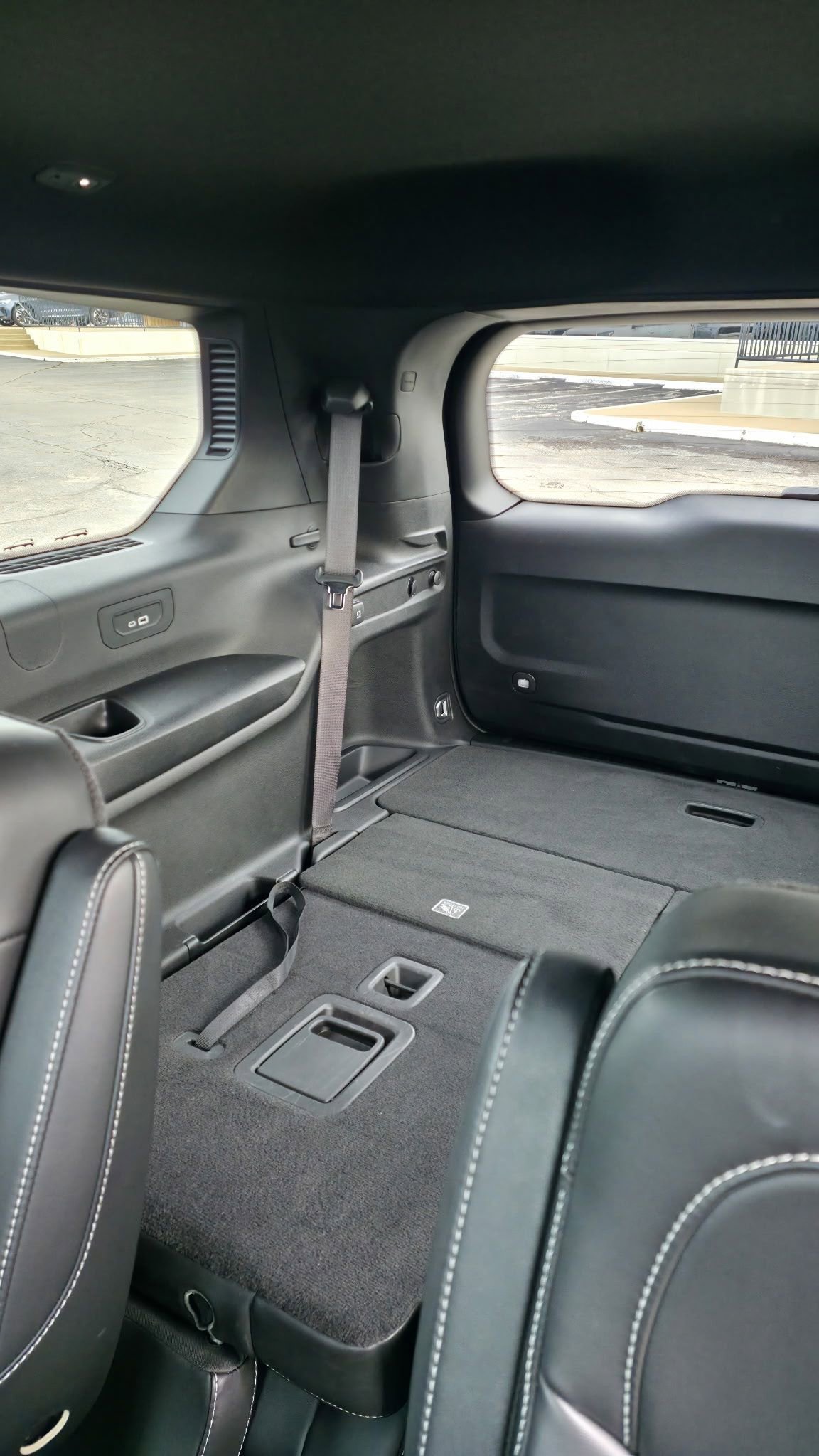 Used 2022 Jeep Grand Cherokee L Laredo image 23