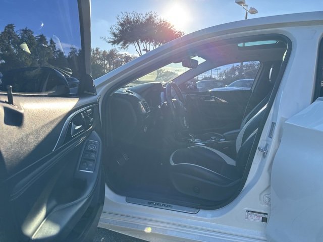 Used 2018 INFINITI QX30 Sport w/ Cargo Package image 13