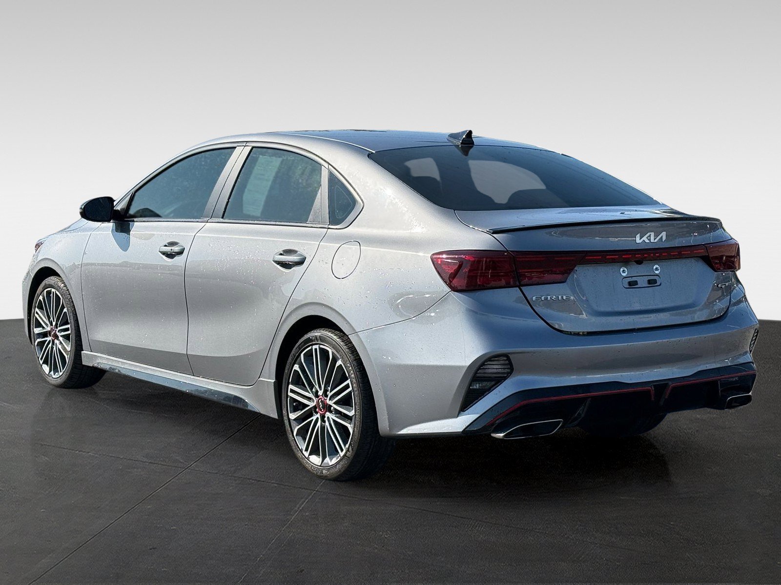Used 2024 Kia Forte GT FWD image 7