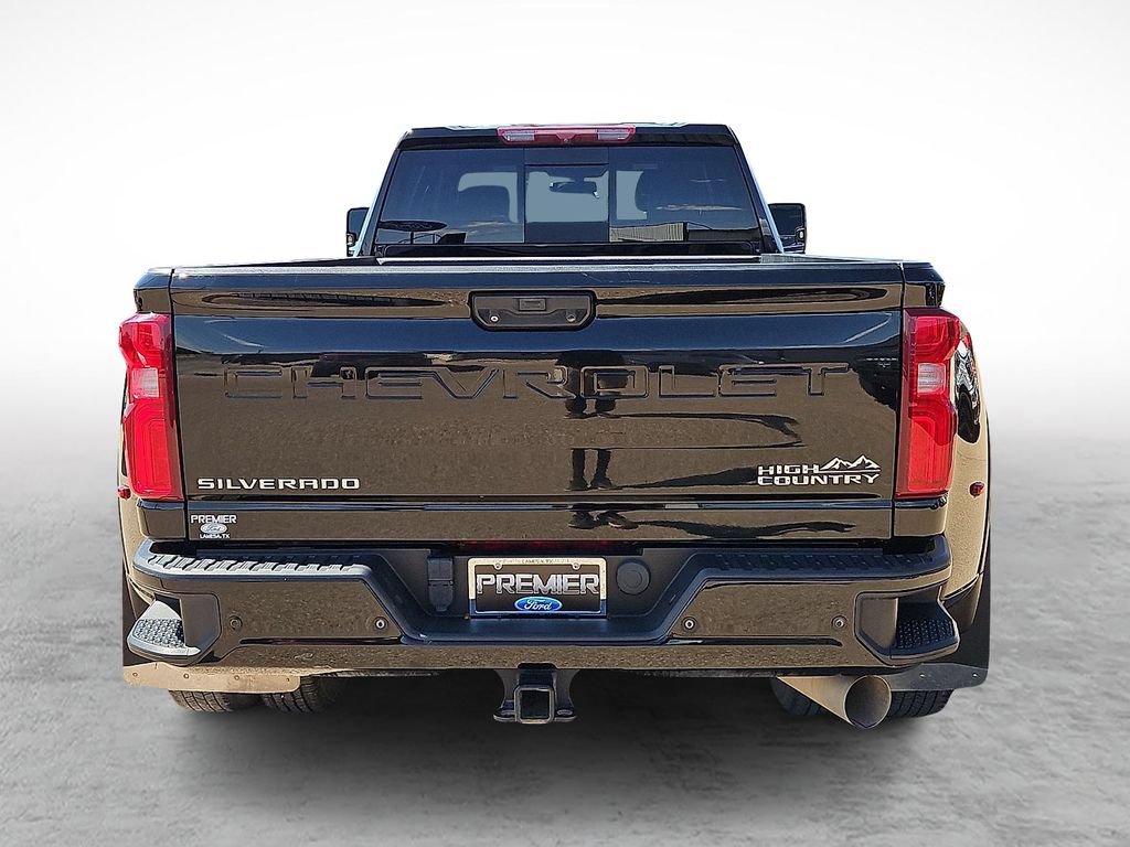 Used 2022 Chevrolet Silverado 3500 High Country AWD/4WD image 9