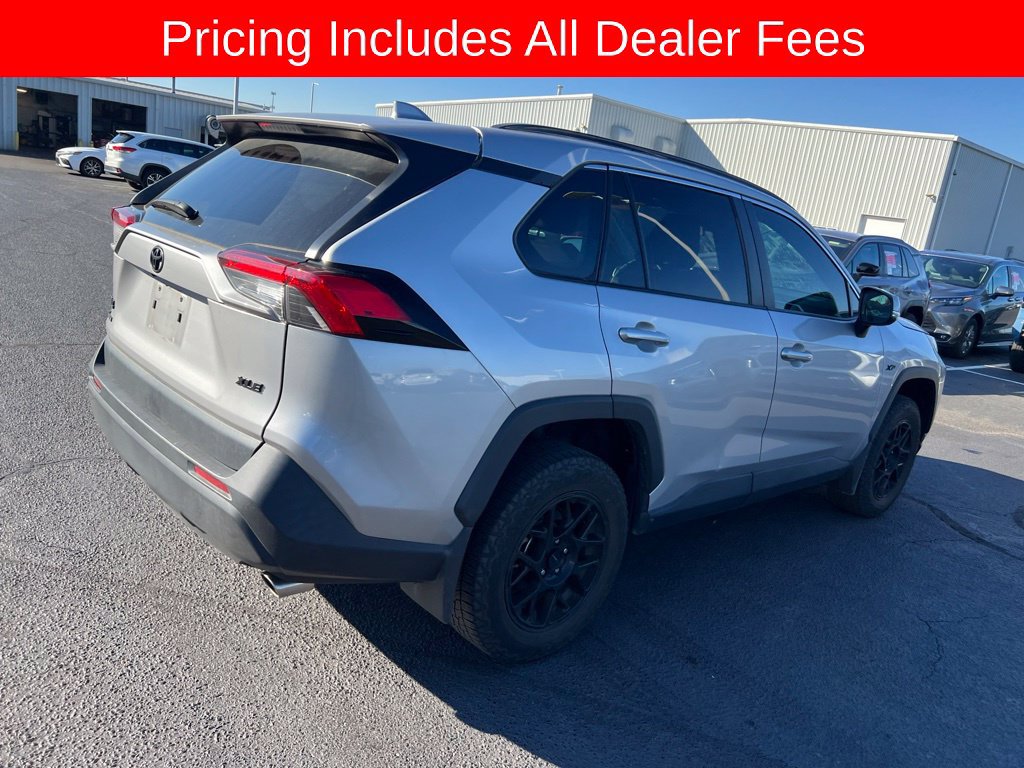 Used 2024 Toyota RAV4 XLE FWD image 19