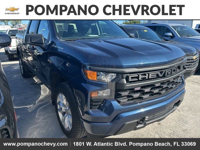 Used 2022 Chevrolet Silverado 1500 Custom image 2