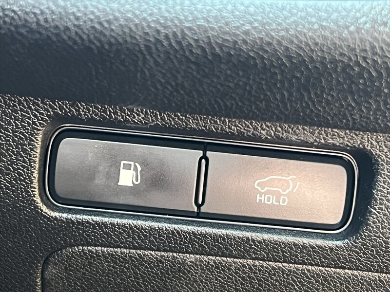 Used 2016 Kia Sorento SX FWD image 8