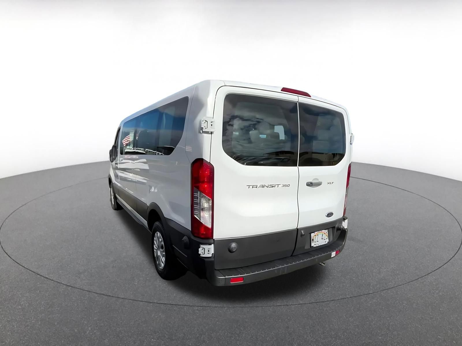 Used 2024 Ford Transit 350 XLT RWD image 11