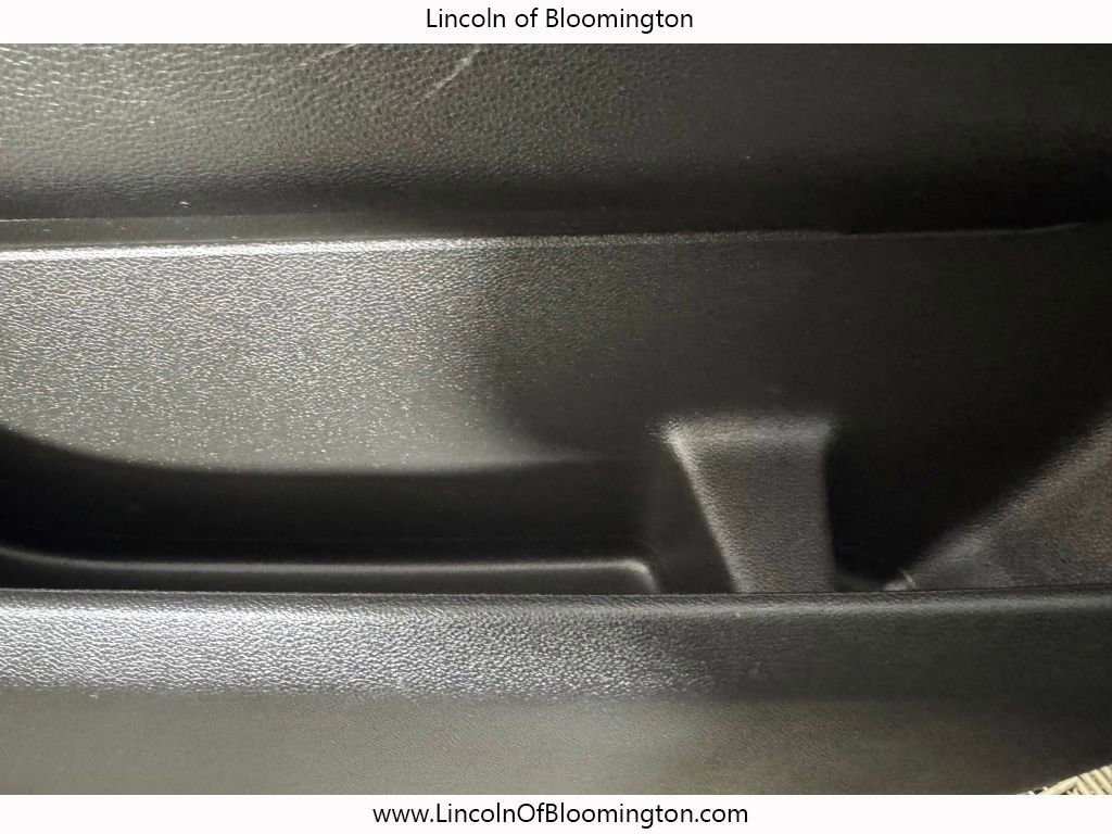 Used 2025 GMC Yukon Denali AWD/4WD image 41